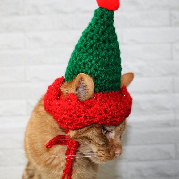HAND CRAFTED Crochet Elf Cat Hat Costume Photo Prop Christmas Holiday - Picture 3 of 7